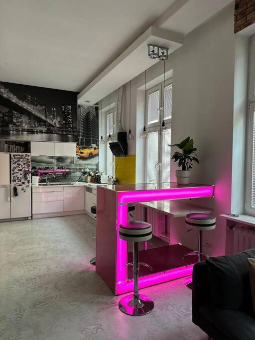 P-122 Piotrkowska Apartment. Лодзь Экстерьер фото